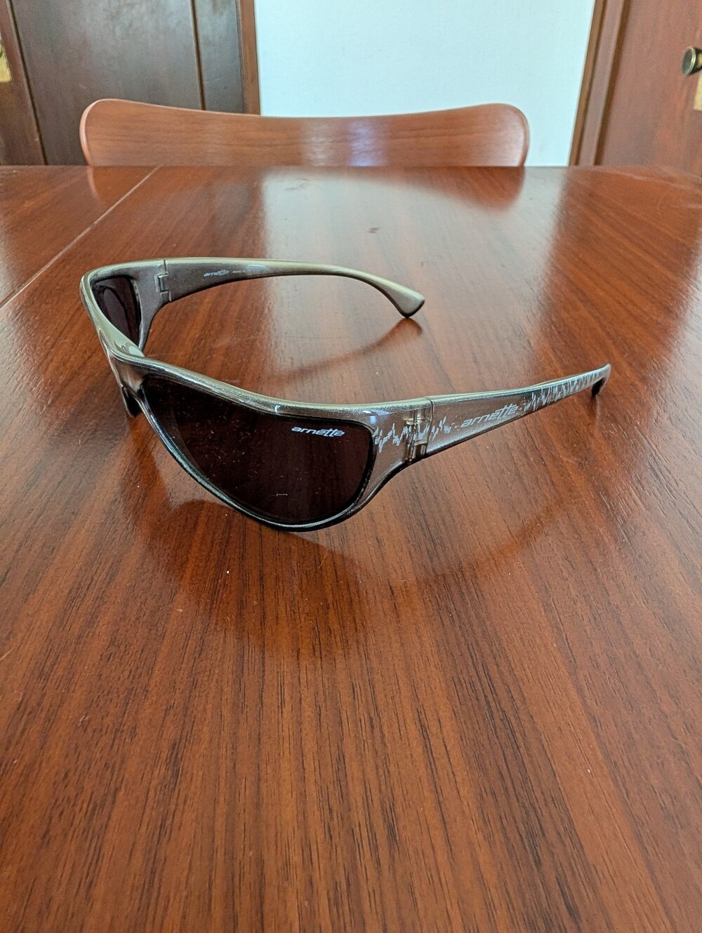 Arnette Smoker Wrap Sunglasses 4027-215/73 Made In Italy Pre Owned